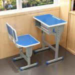 Ensemble de chaises et bureau réglables pour enfant