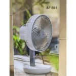 Mini Ventilateur Silencieux / Rechargeable - 3 vitesse avec rotation et ampoule