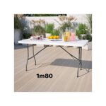 Table Pliable 1,80 Mètres en plastique avec pieds en métal - 4 pieds