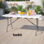 Table Pliable 1,80 Mètres en plastique avec pieds en métal - 4 pieds