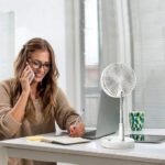 Ventilateur sur pied portable multifonction rechargeable par USB - 3 vitesse