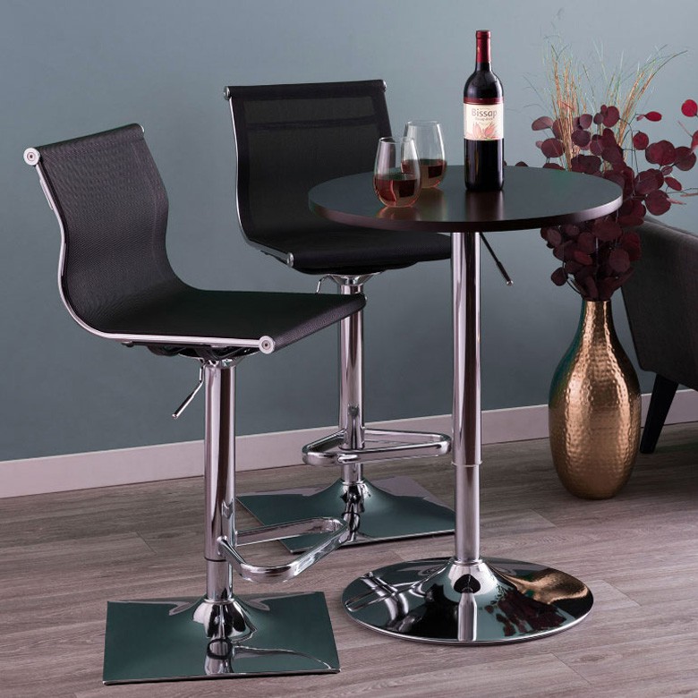 Chaise Bar